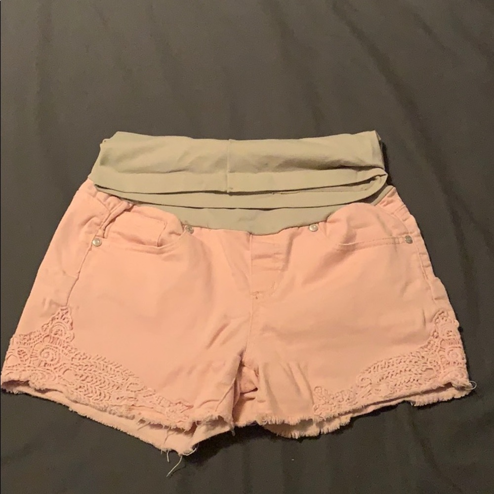Maternity shorts